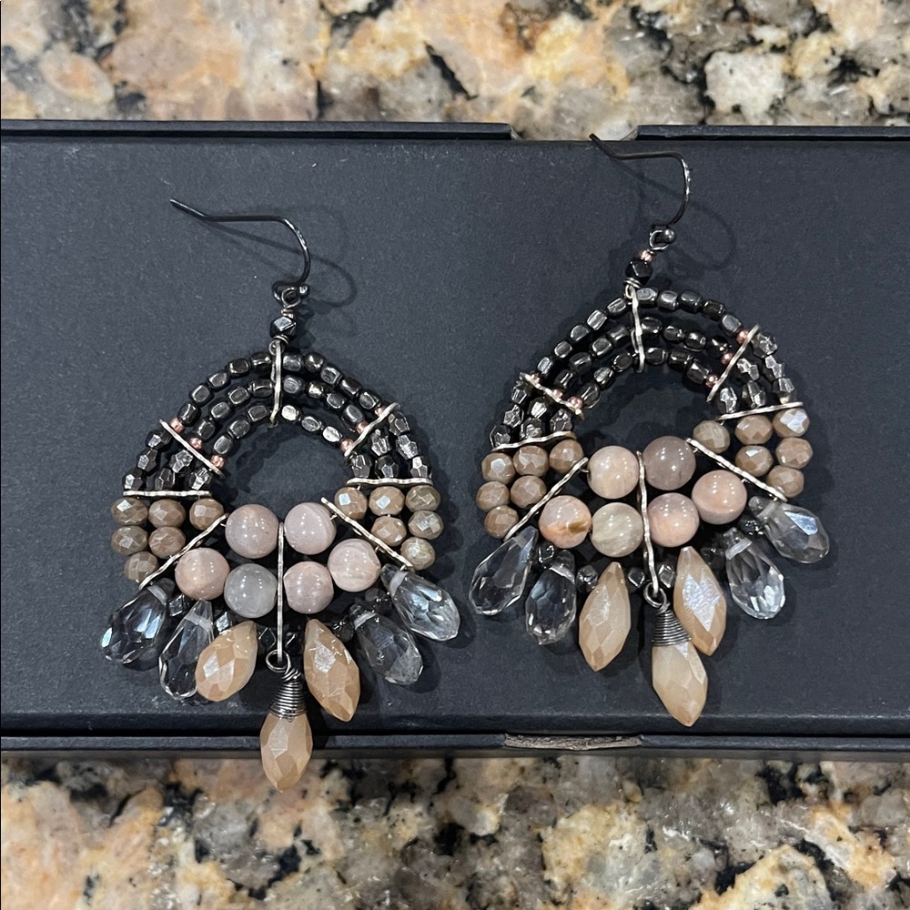 Chic Beaded Drop Earrings in Black and Cream
